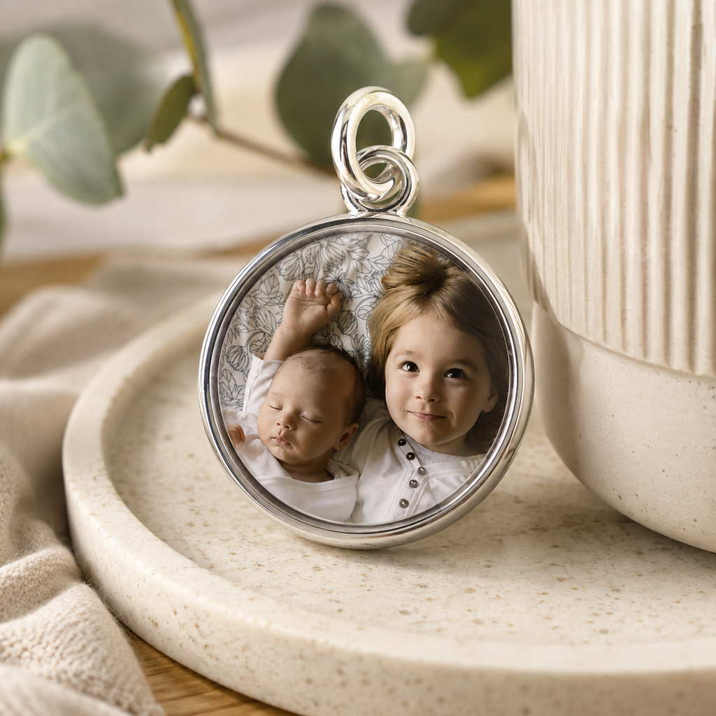 Personalized Round Photo Pendant