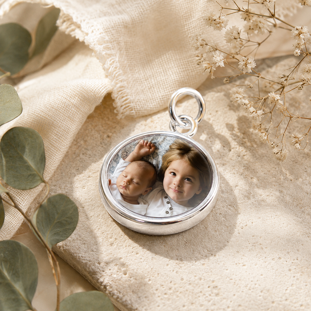 Personalized Round Photo Pendant